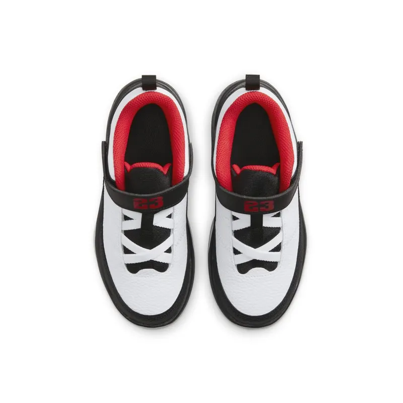 Jordan Max Aura 3 Younger Kids’ White (DA8022-161)