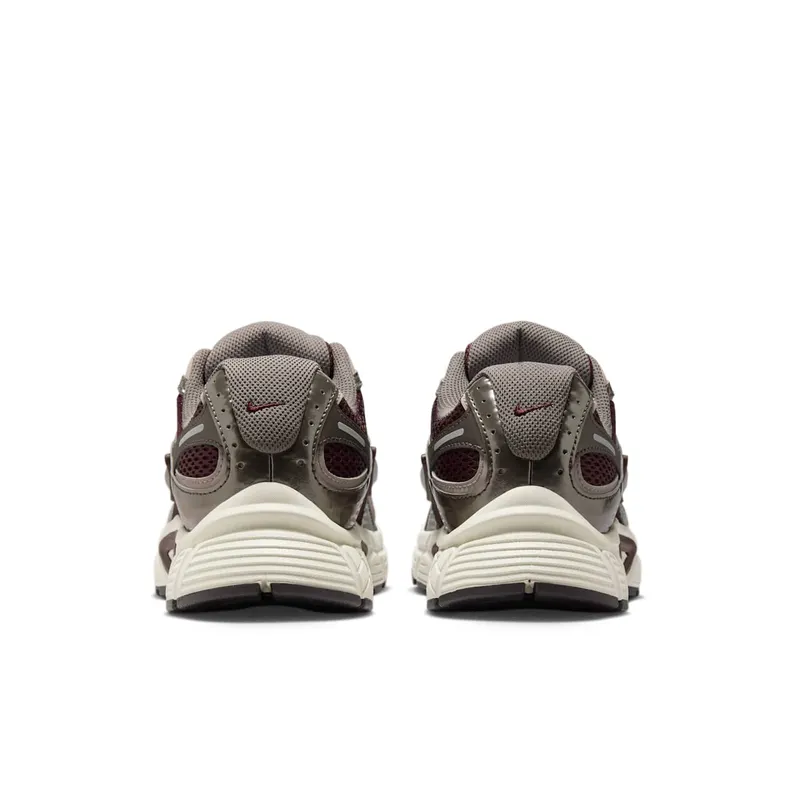 Nike V5 RNR “Burgundy Crush College Grey” (HQ7901-602)