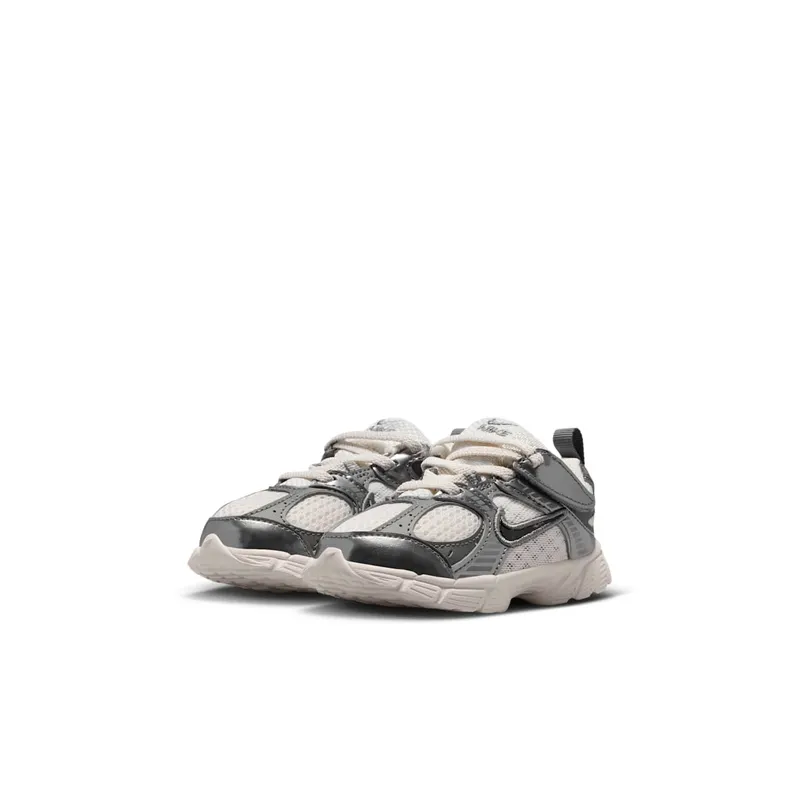 Nike V5 RNR TD “Phantom Pencil Point” (HQ6413-003)