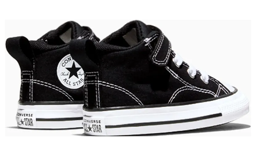 converse-chuck-taylor-all-star A04826C