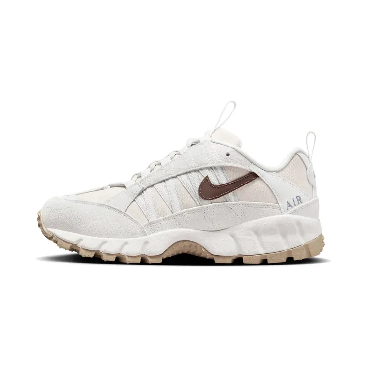 Nike Air Humara SE “Light Orewood Brown / Photon Dust / Sail / Baroque Brown” (FZ3763-104)