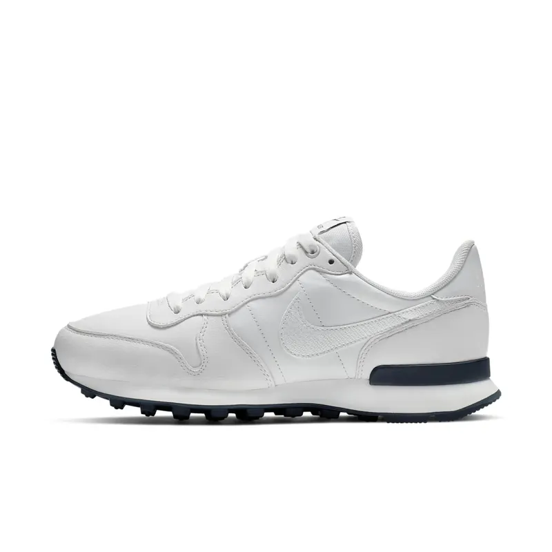 Nike Internationalist “Platinum Tint / Obsidian / Summit White / Metallic Summit White” (828404-018)