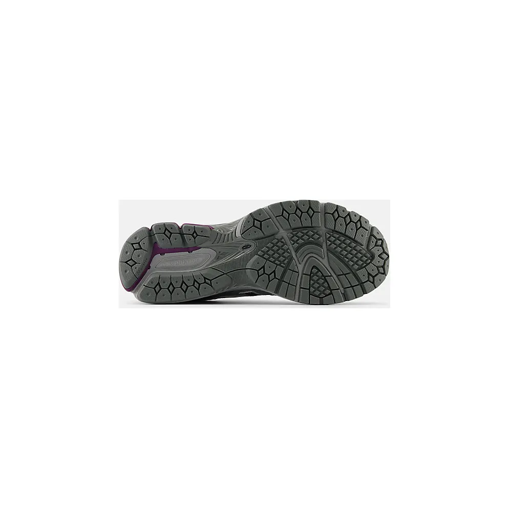 New Balance 860 V2 “Milky Way – Midnight Violet” (ML860PP2)