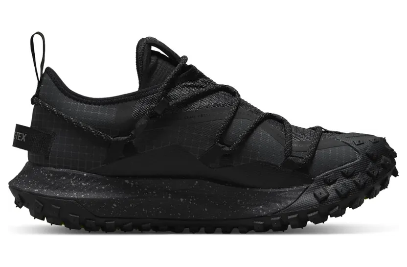 nike-acg DD2861-002