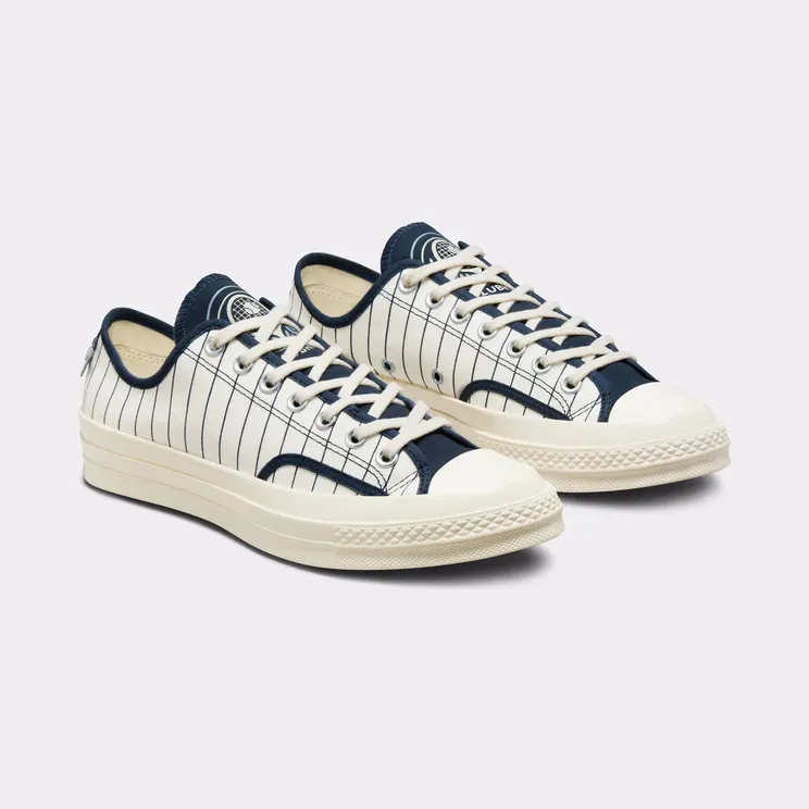 converse-chuck-taylor-all-star A03441C