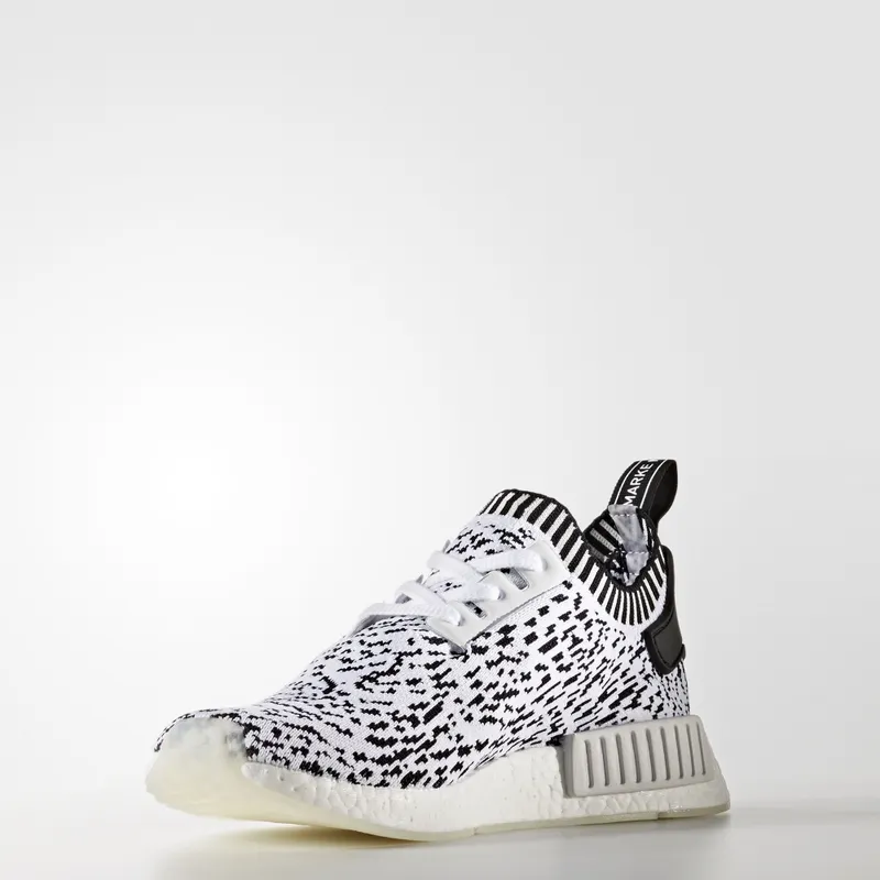 adidas  NMD R1 Sashiko White Running White/Core Black/Running White (BZ0219)
