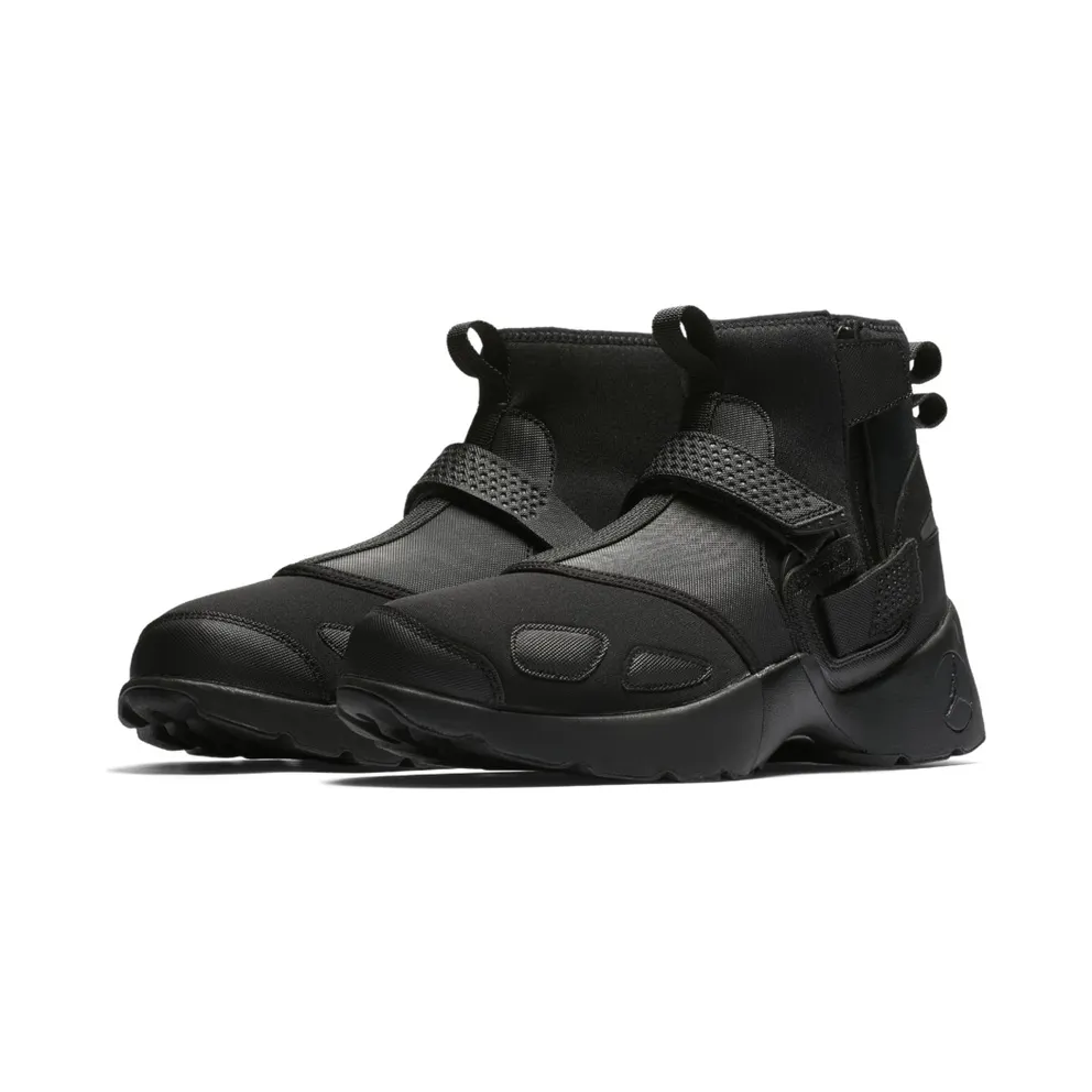 Jordan Trunner LX High Triple Black Black/Black (AA1347-010)