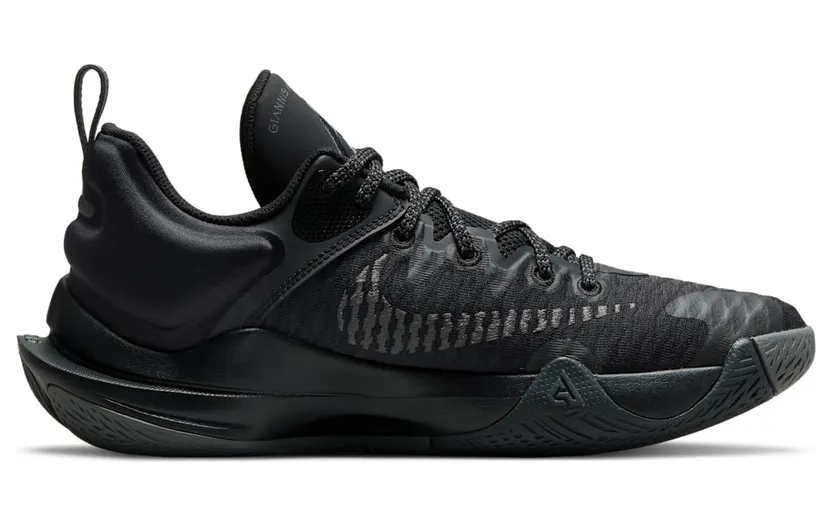 nike-giannis-immortality CZ4099-009