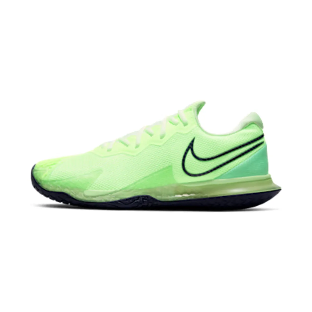 nikecourt CD0424-302