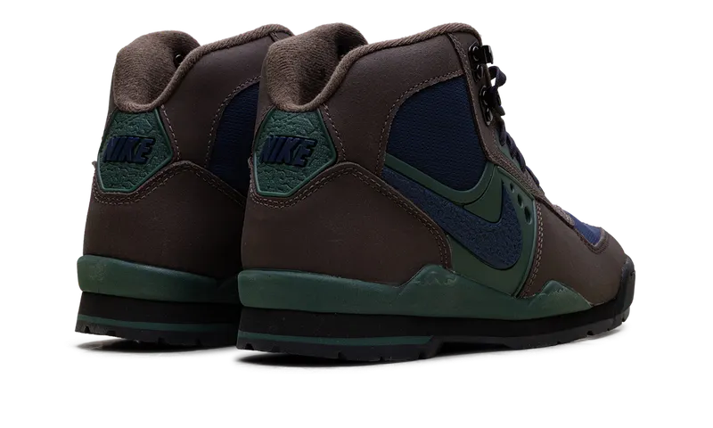 Nike Air Baltoro SP “Beef & Broc” (IH4450-200)