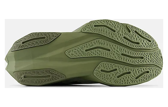new-balance-fuelcell-rebel MFCXLF4