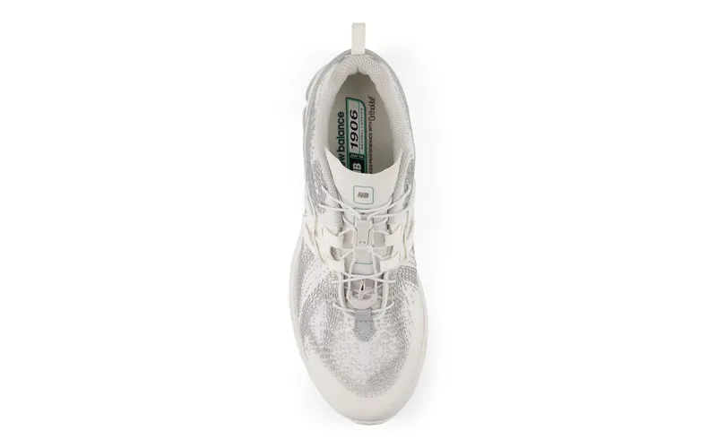 New Balance 1906F “White Silver Metallic” (U190611X)