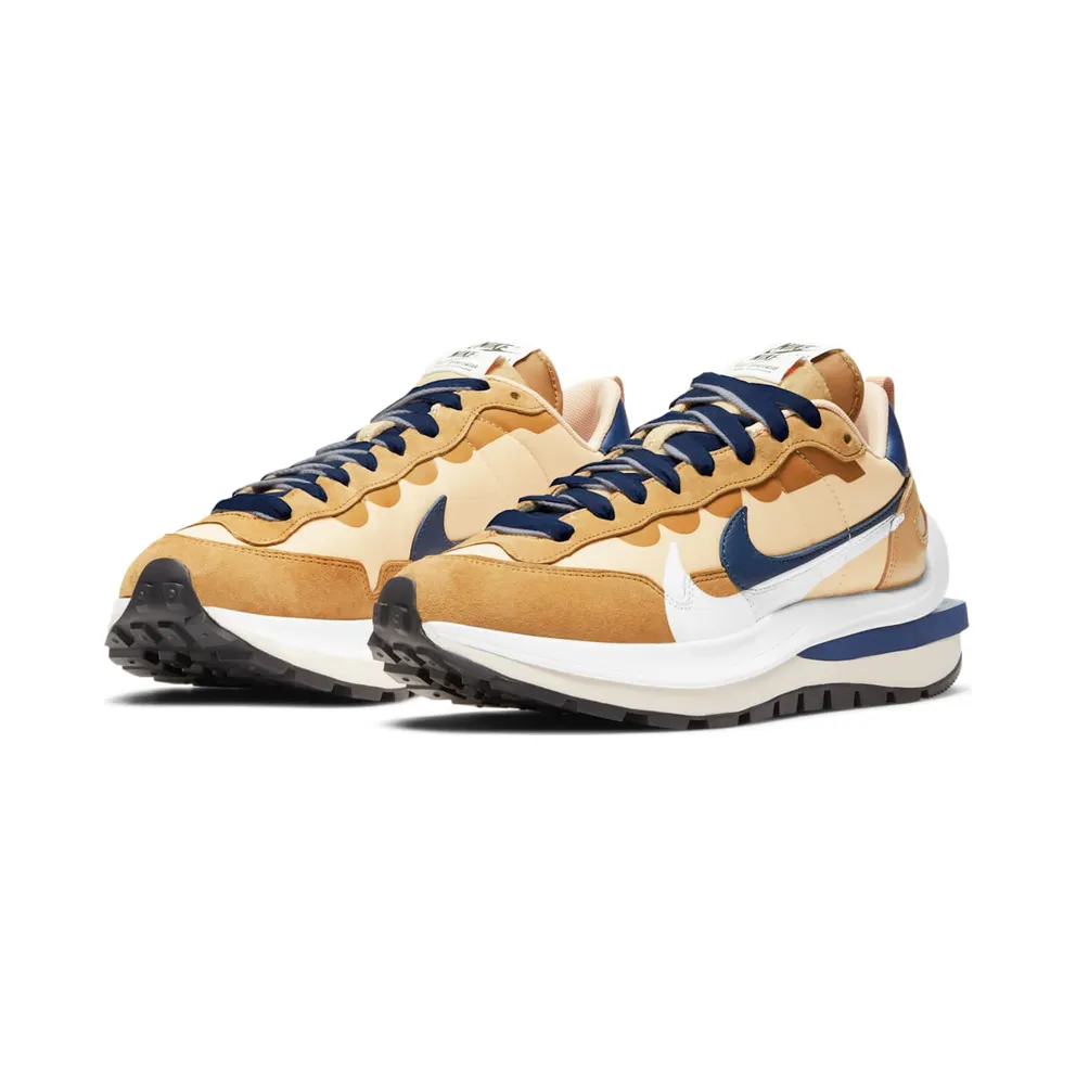 Nike Sportswear Nike x Sacai Vaporwaffle (DD1875 200)