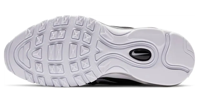 nike-air-max 921522-001