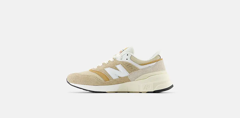 New Balance 997R “Dolce Sandstone” (U997RMB)