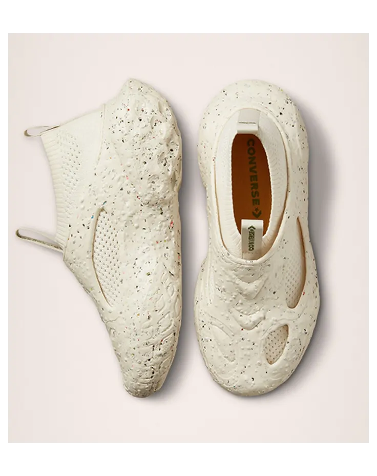 converse-sneaker A01239C
