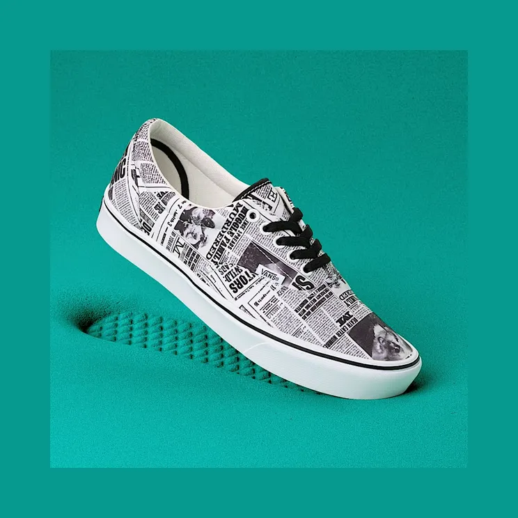 Vans Harry Potter x ComfyCush Era ‘Newspaper’ White/Black (VN0A3WM9V9T)