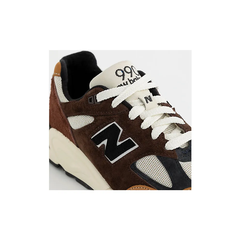 New Balance 990v2 MiUSA Season 2 Brown (M990BB2)