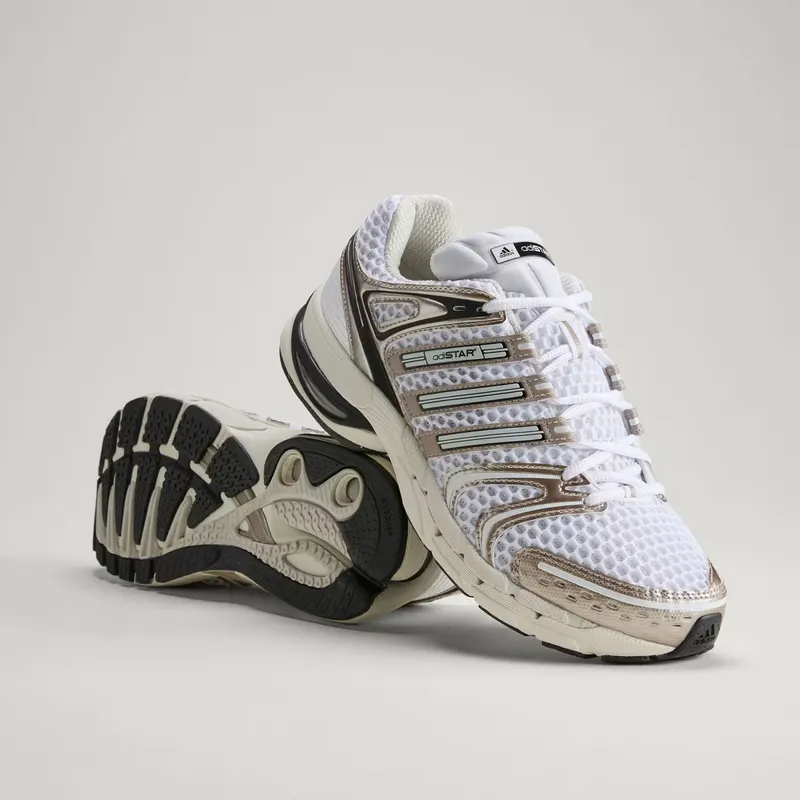 Adidas ADISTAR CONTROL 5 SCHOENEN Cloud White / Orbit Grey / Champagne Met. (KI4470)
