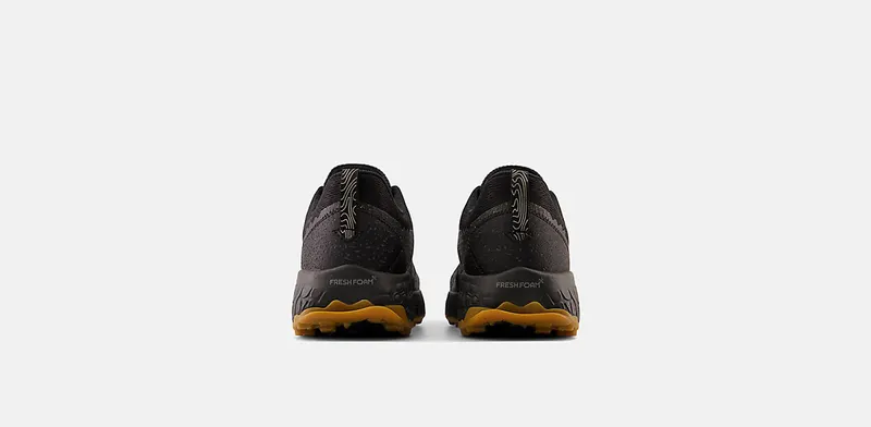 New Balance Fresh Foam X Hierro v7 Black Gum (MTHIERZ7)
