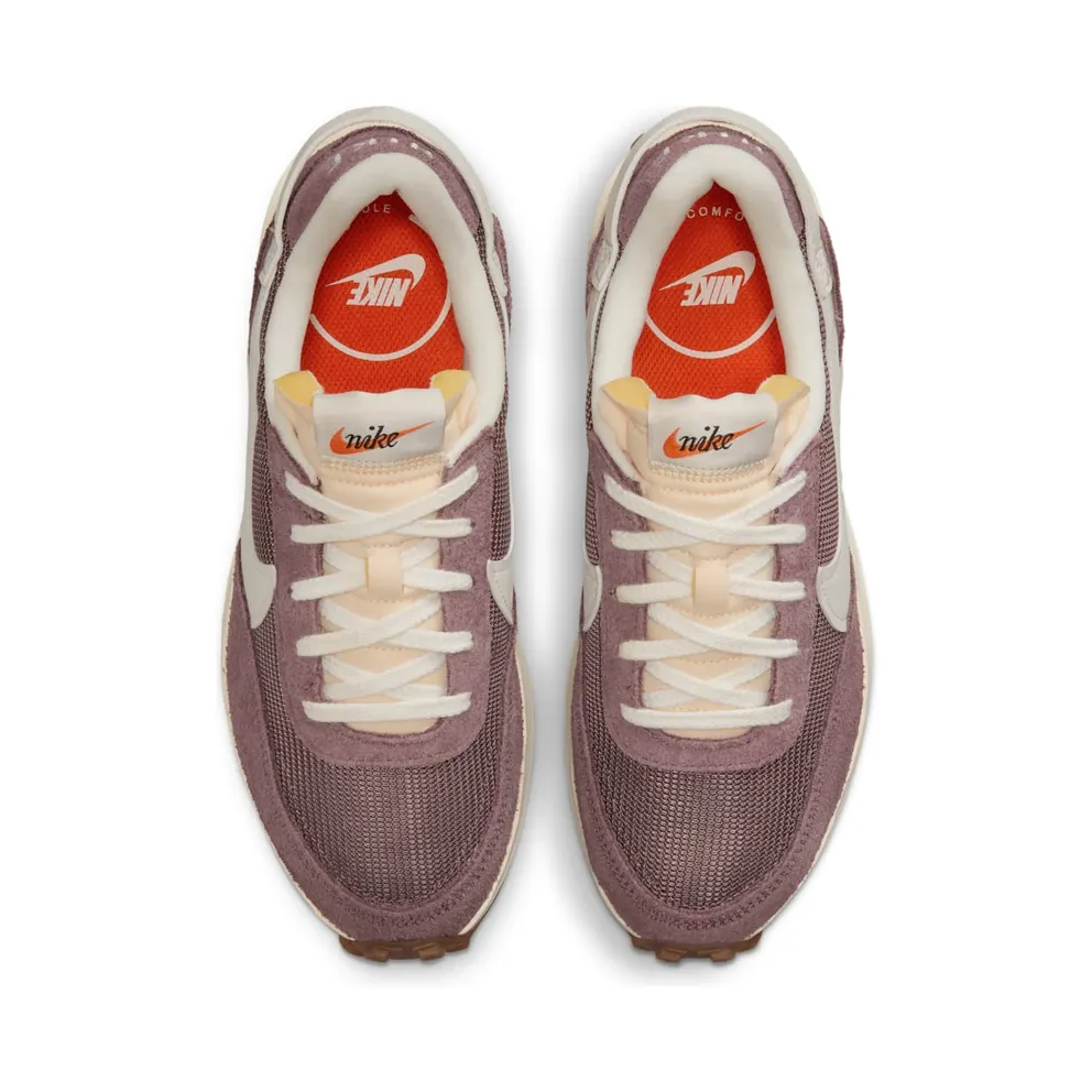 Nike Waffle Debut Vintage Plum Eclipse Sail Coconut Milk (DX2931-200)
