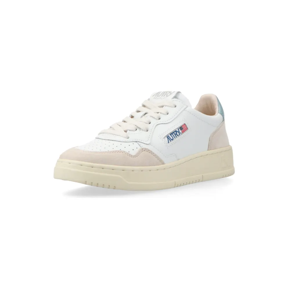 Autry Medalist Low W (White / silberblau) – AULWLS79