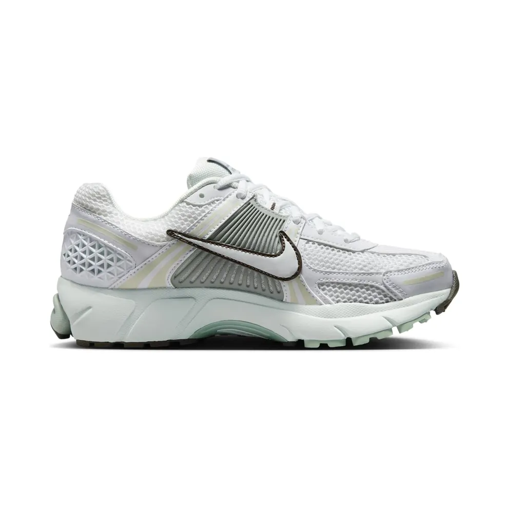 Nike Zoom Vomero 5 (white summit / smoke grey) – FJ2028-103