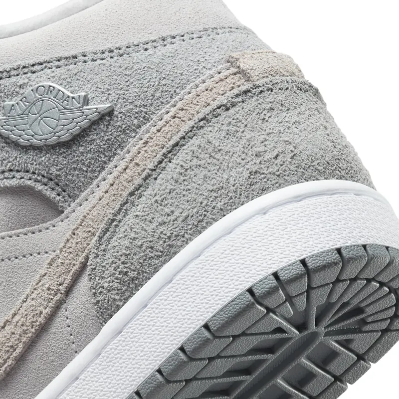 air-jordan-1 DO7139-002