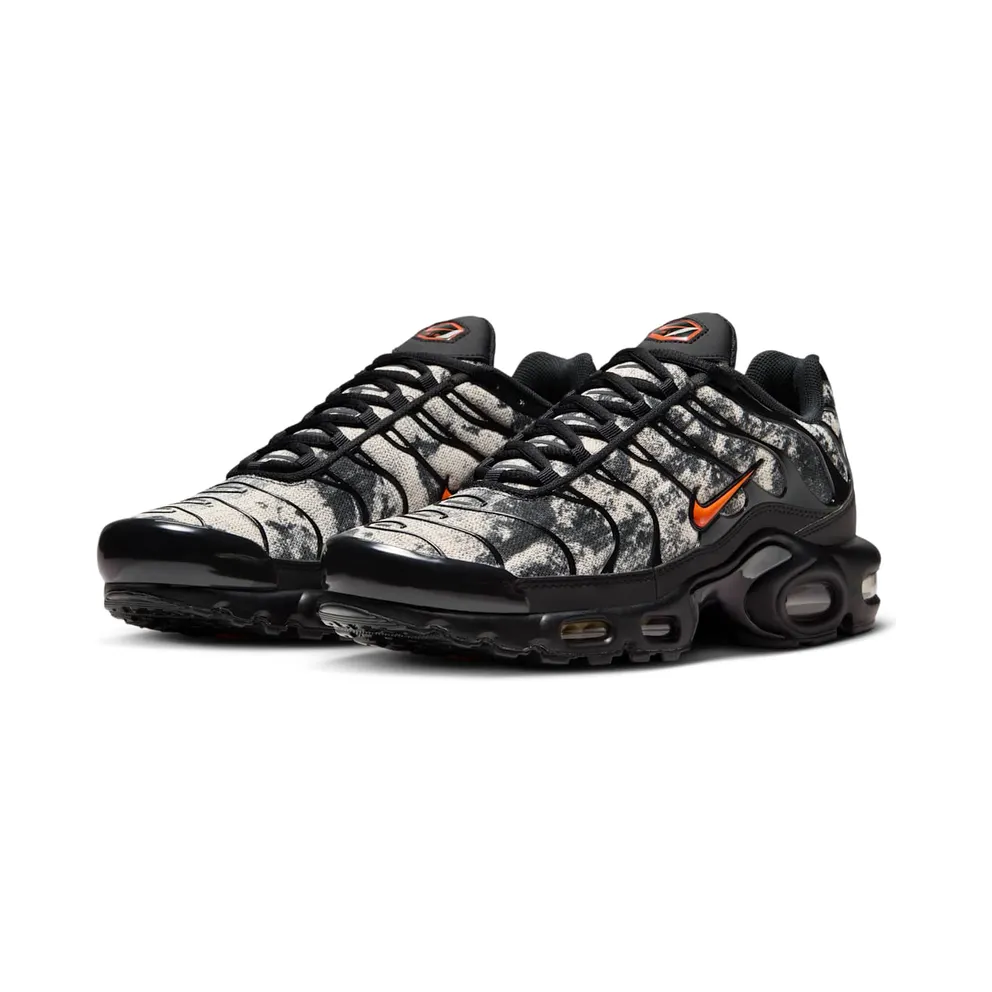 Nike Air Max Plus Camo Black Safety Orange (FV6913-001)