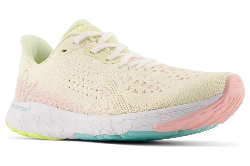 new-balance-sneaker WTMPOWY2