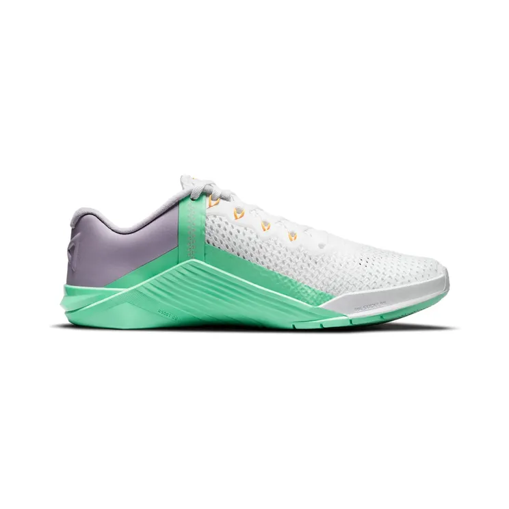 nike-metcon AT3160-135