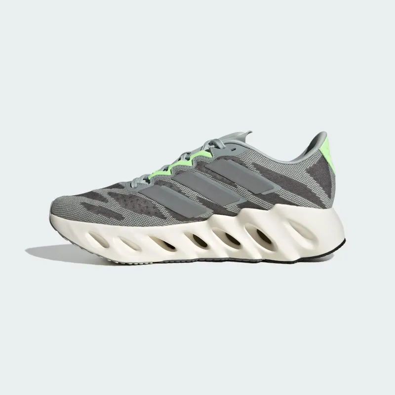 Adidas Switch FWD “Wonder Silver Silver Metallic Core Black” (ID2635)