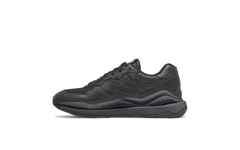 New Balance New Balance Black (M5740LL)