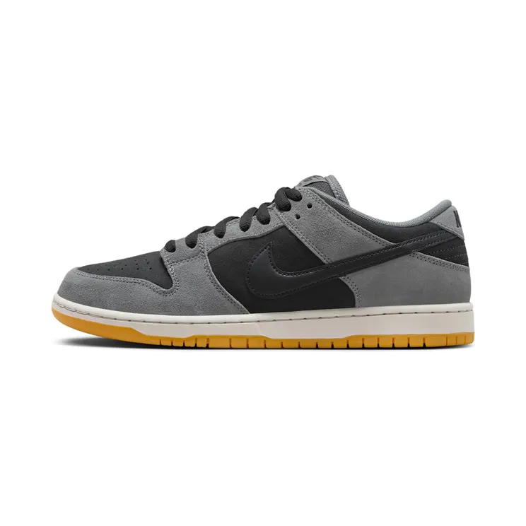 Nike SB Dunk Low “Dark Smoke Grey / Smoke Grey / Photon Dust / Black” (HF3063-001)