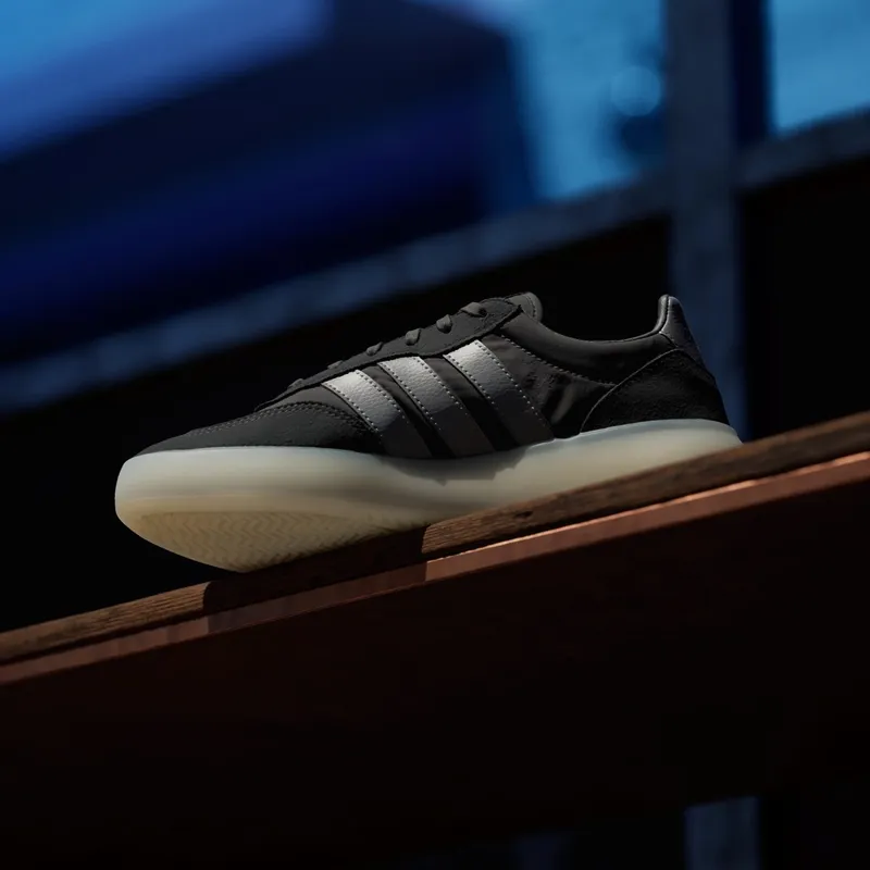 Adidas Barreda Decode Core Black / Iron Metallic / Carbon (JP9671)