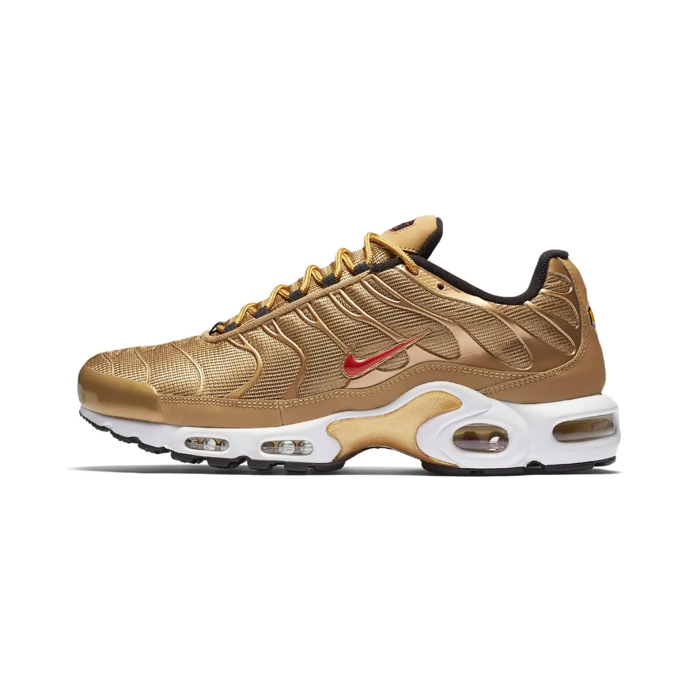 Nike Air Max Plus Metallic Gold Metallic Gold/Metallic Gold-University Red (903827-700)