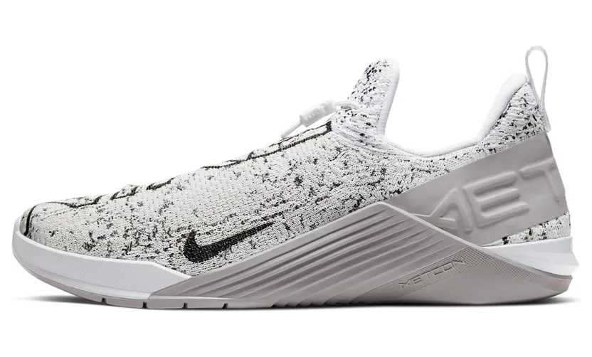 nike-metcon BQ6044-100