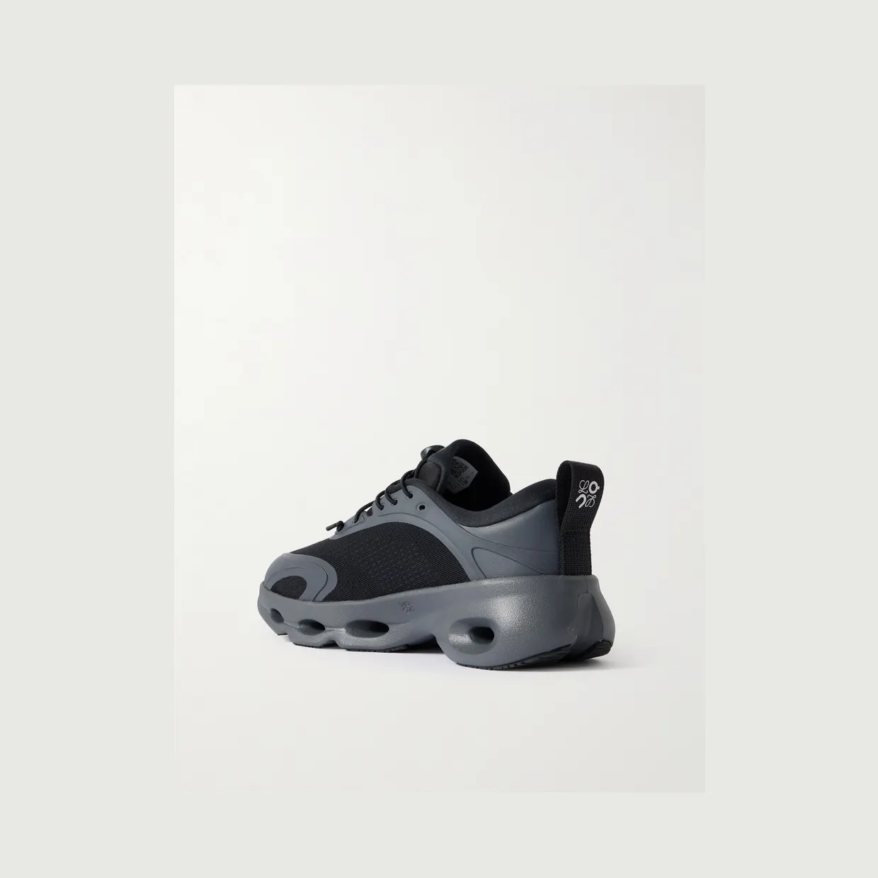 Loewe + On Cloudsolo Rubber-Trimmed Mesh Sneakers Black (M929282X41) (4)