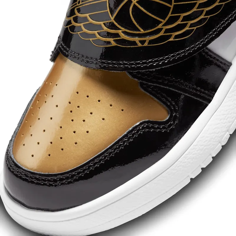Sky Jordan 1 Mid Black Metallic Gold White (DV6069-071)