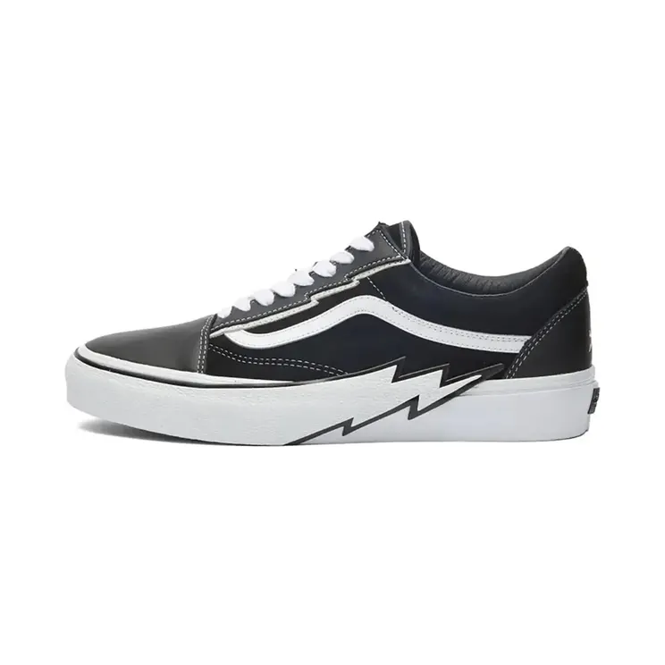 Vans Vault Old Skool Bolt LX Mastermind World (VN0007PRBLK1)