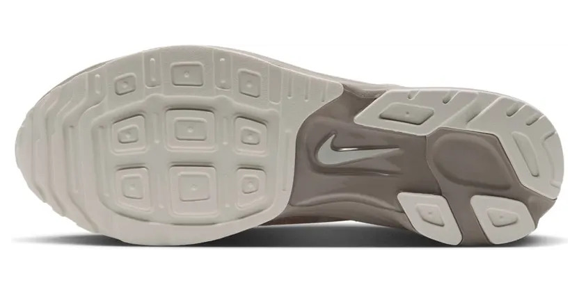 nike-zoom IQ8020-200