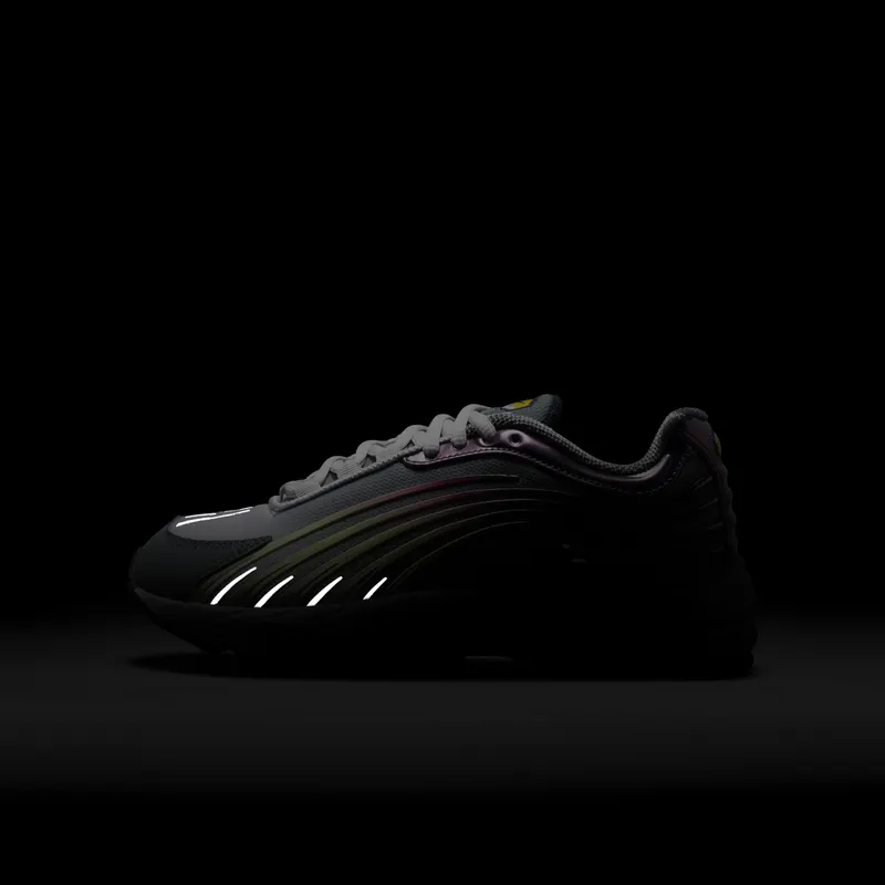 Nike Air Max Plus 2 Older Kids’ Green (CT4383-300)