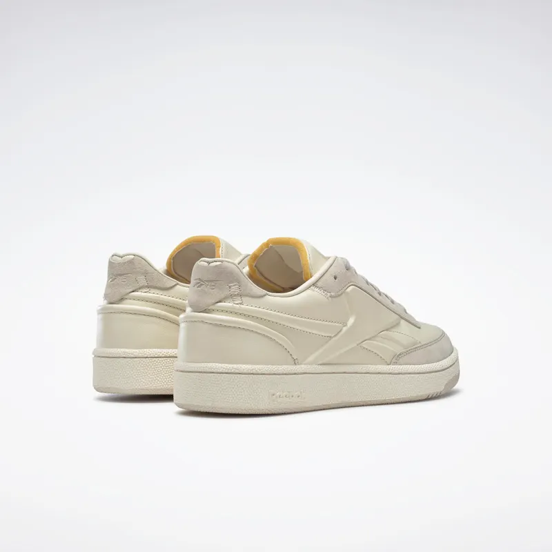 Reebok Victoria Beckham Club C Shoes Classic White / Stucco / Classic White (H05923)