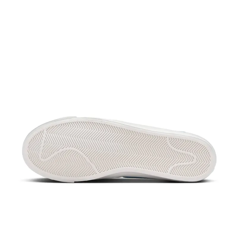 Nike SB Zoom Blazer Low Pro GT University Blue Bicoastal (FJ1679-400)