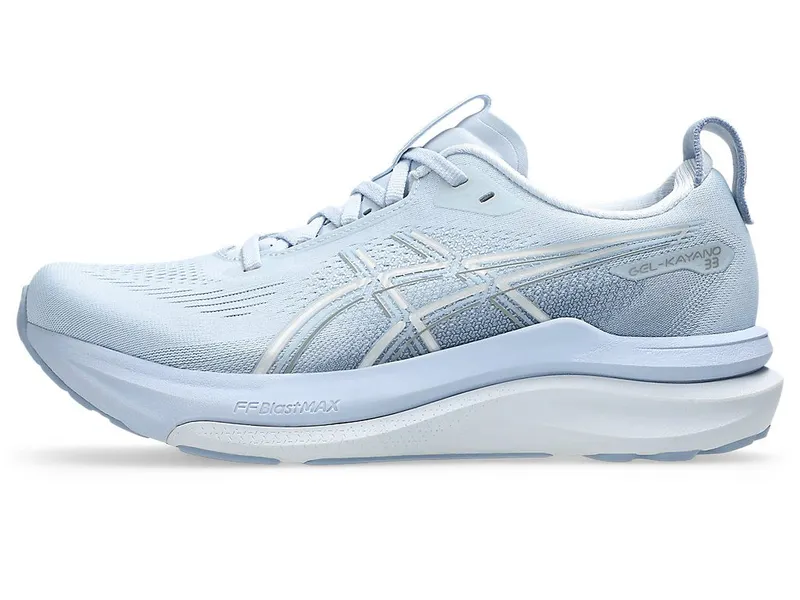ASICS GEL-KAYANO 33 “Solid Air / Soft Sky” (1012B939-400)
