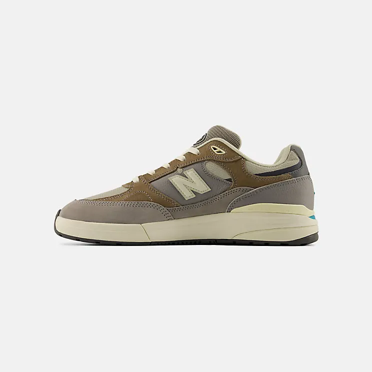 new-balance-numeric UN933GRY