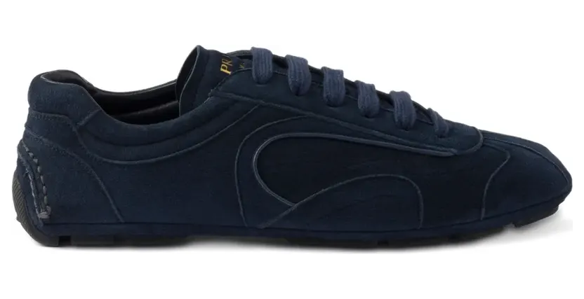 Prada Montecarlo Re-Edition 2005 Sneakers aus Wildleder – Schwarz (4E1165FG000008)