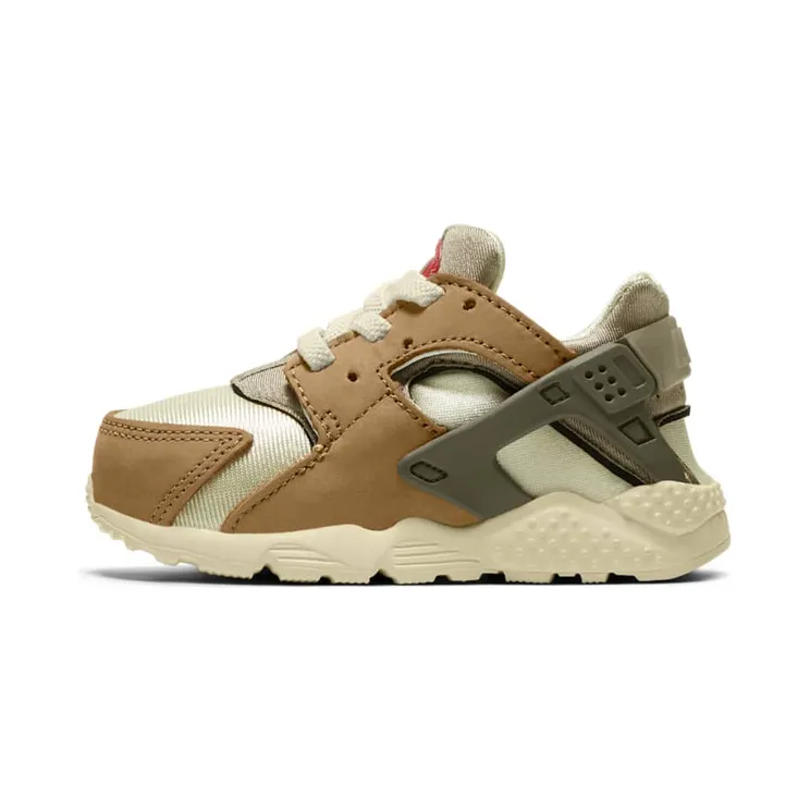 Nike Air Huarache Stussy Desert Oak (2021) “Desert Oak / Light Straw / University Red / Reed” (DH3323-200)
