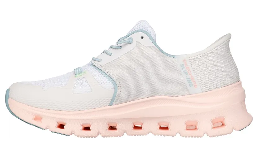 skechers-glide-step 150420_MULT