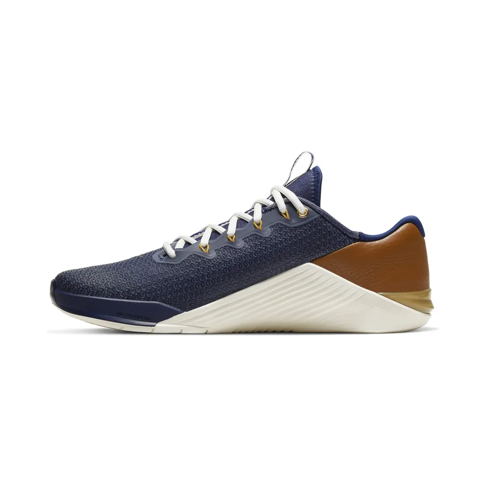 Nike Metcon 5 Amp Training Shoe “Blue Void / Sail / Pollen Rise / Gym Red” (CJ0772-461)